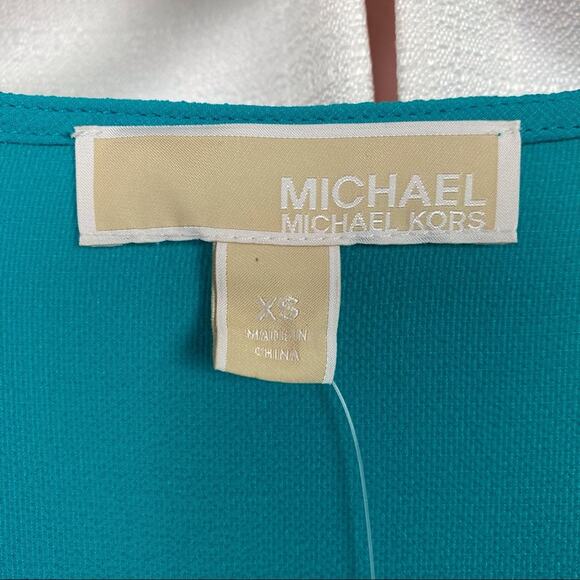 Michael Kors Tile Blue Bell Sleeve Chain Detail Blouse Sz.XS NWT - Picture 4 of 10